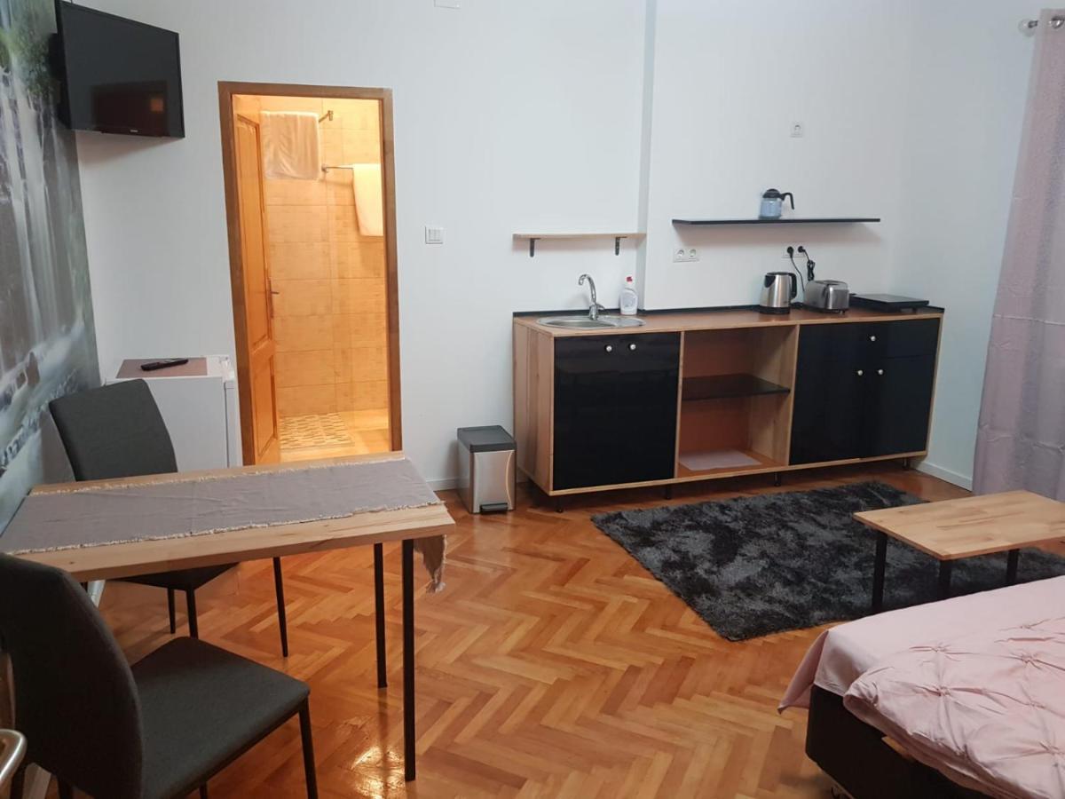 Casa Raia Hotel Брашов Екстериор снимка