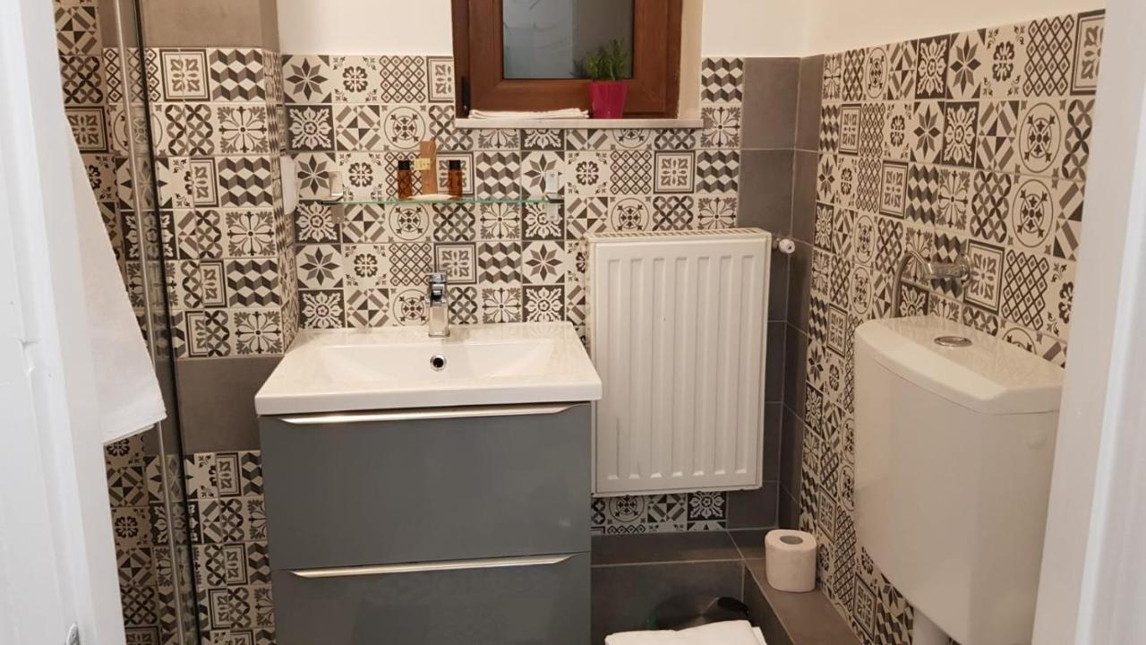 Casa Raia Hotel Брашов Екстериор снимка